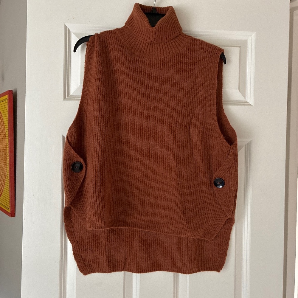 SHEIN Sweater Vest
